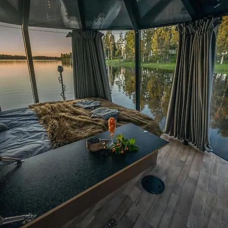 Aurora Igloo With Private Hot Tub By Invisible Forest Lodge Rovaniemi Exteriör bild