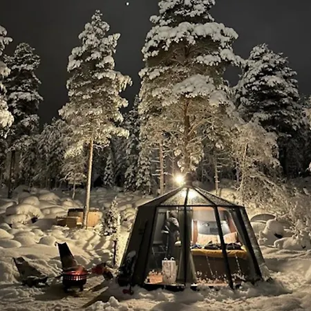 Aurora Igloo With Private Hot Tub By Invisible Forest Lodge Rovaniemi Exteriör bild